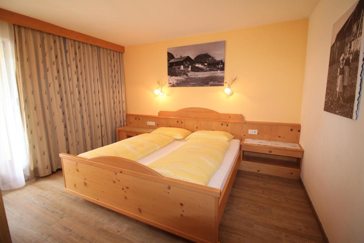 Ivos Sonnenpension Leutasch Buitenkant foto