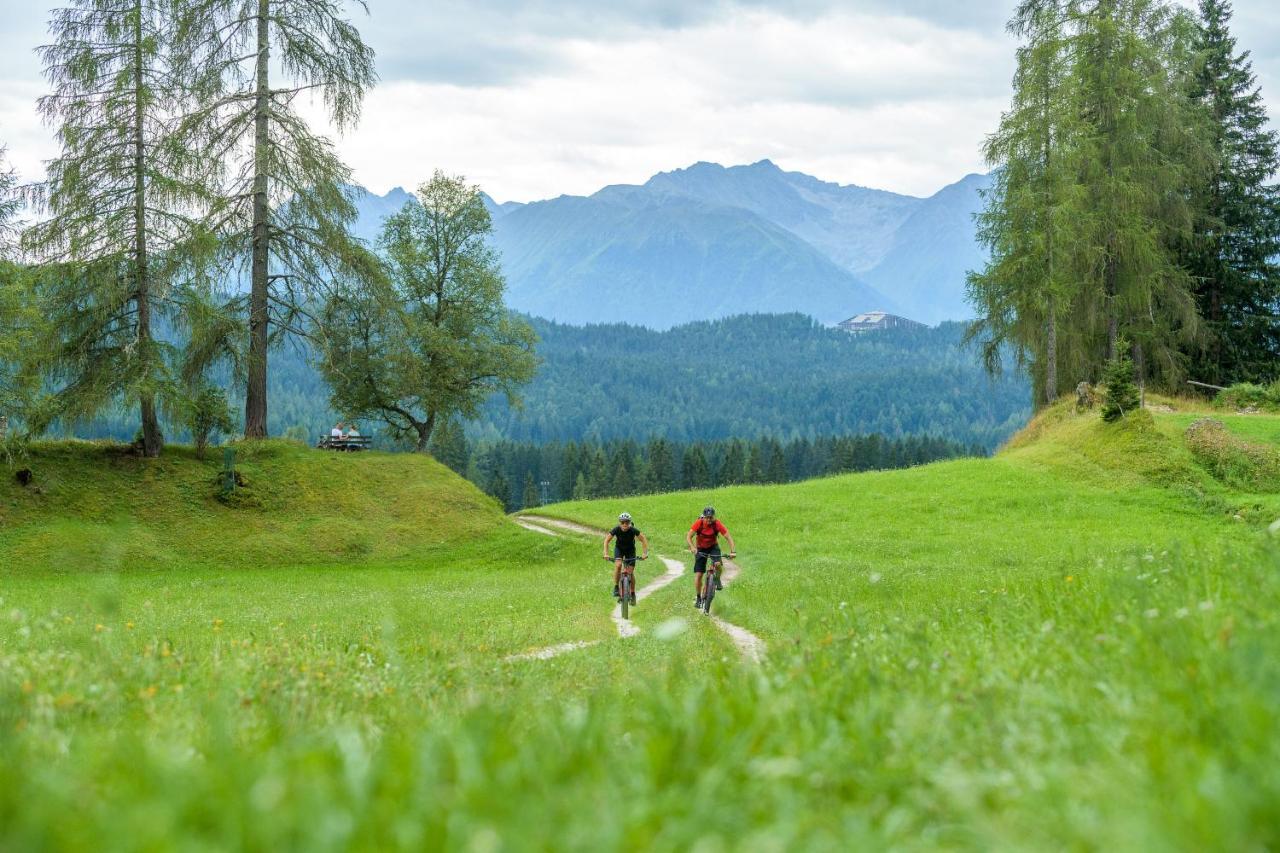 Ivos Sonnenpension Leutasch Buitenkant foto