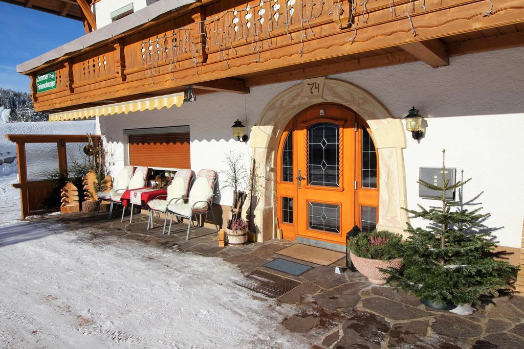 Ivos Sonnenpension Leutasch Buitenkant foto